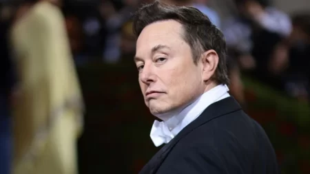 Elon ‘Free Speech’ Musk Suspends Accounts of Journalists Who Criticized Him