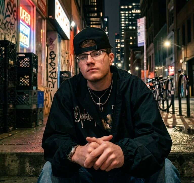 2FromTheVale: Rising Independent Hip-Hop Artist 2FromTheVale